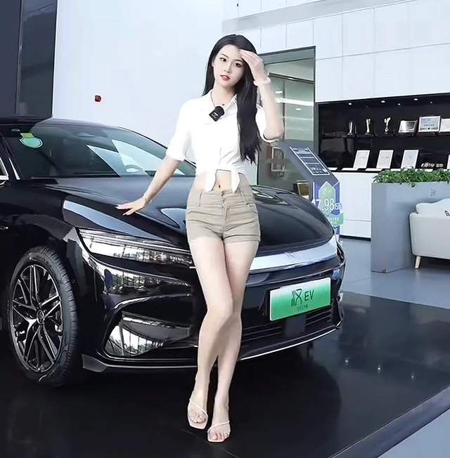 比亚迪突曝大消息：事关负债5800多亿，不装了，摊牌了