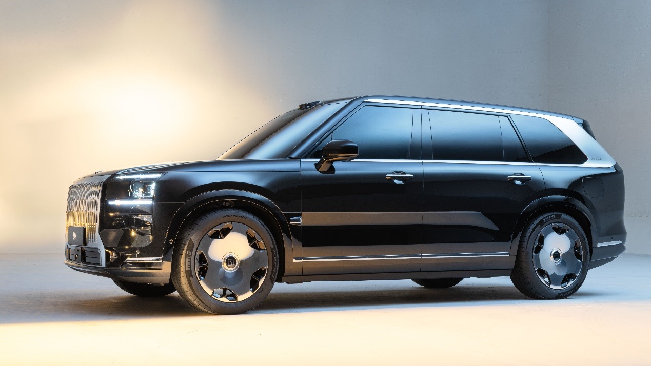 新能源时代最好的SUV，极氪9X首次登陆粤港澳车展
