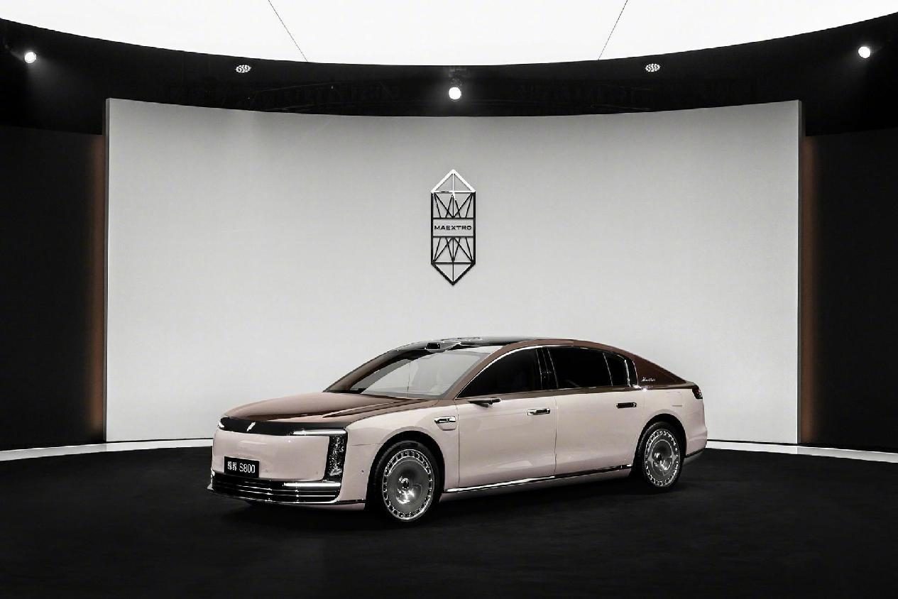 尊界 S800售价70.8 万起 融合科技与豪华 重新定义尊贵出行