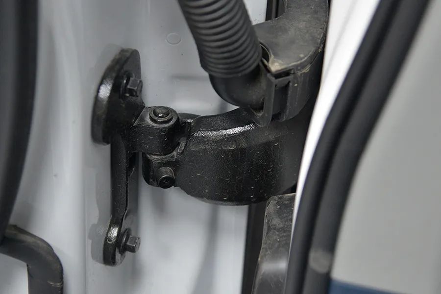 极氪MIX拆车：这才是原创！这才是中国造车的真正实力！