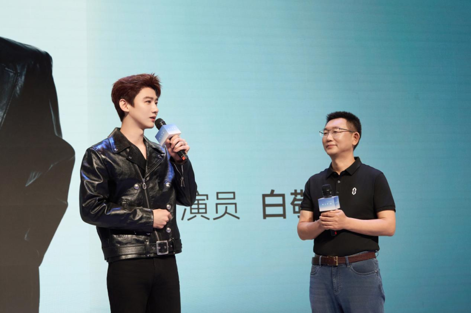 科技旗舰 闪耀湾区 问界M9 2025款大五座零重力座椅版开启交付