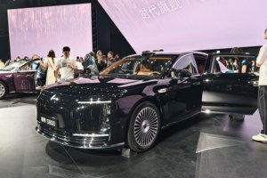 尊界S800一小时大定过千，华为对中国高端市场的洞察无人能及