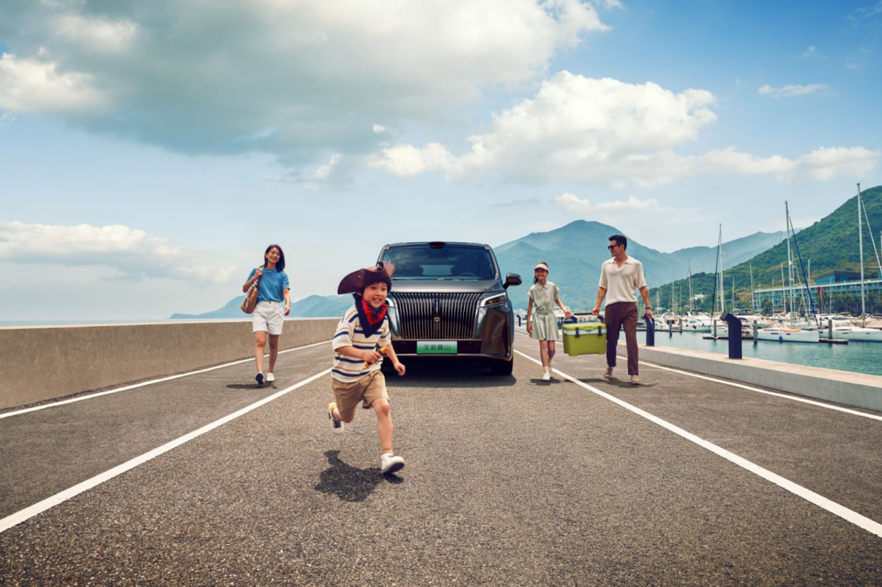 魏建军五一整活直播上山试车，魏牌全新高山成家庭购车“真香”新答案