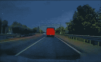 最新披露案例：车辆以112km时速追尾大货车，司机称AEB没有生效