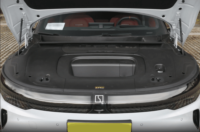 体验极氪007GT：2.95s破百+800V快充，双电机爆646马力，续航825公里