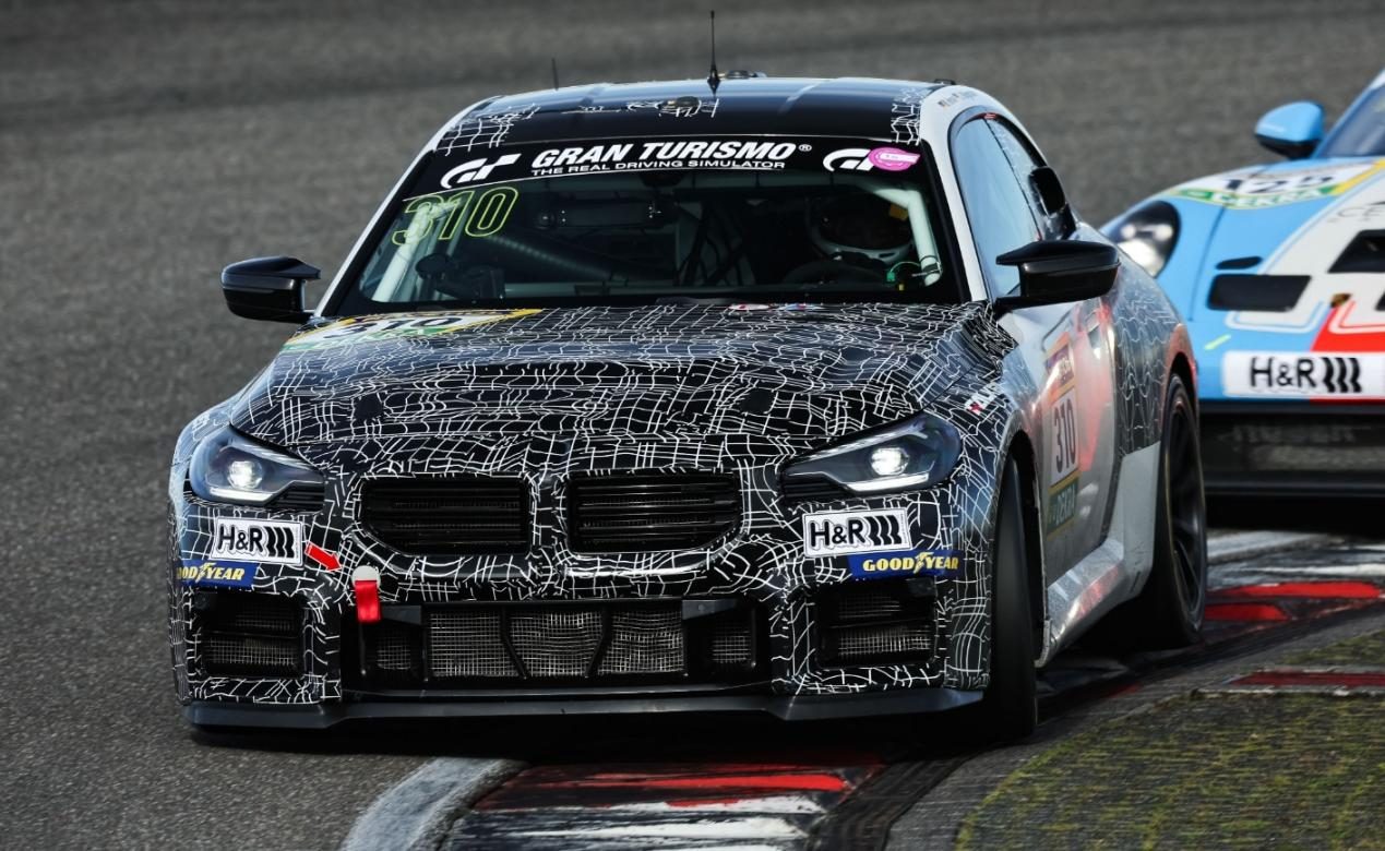 宝马M2 Racing，搭载2.0T B48引擎的M2你见过吗？比6缸版更贵