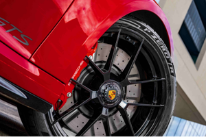 倍耐力轮胎搭载于保时捷911 GTS:首款采用混合动力系统的车型