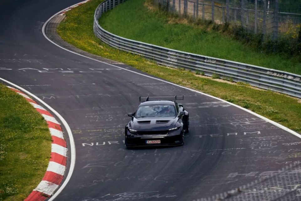 致力性能提升 6分52秒072 Mustang GTD 纽博格林赛道再次突破极速