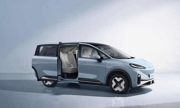 10 万级纯电 SUV 空间大横评：谁才是真正的 “空间魔术师”？