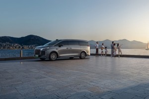 魏建军直播“剧透”：全新高山三排座椅同样是VIP