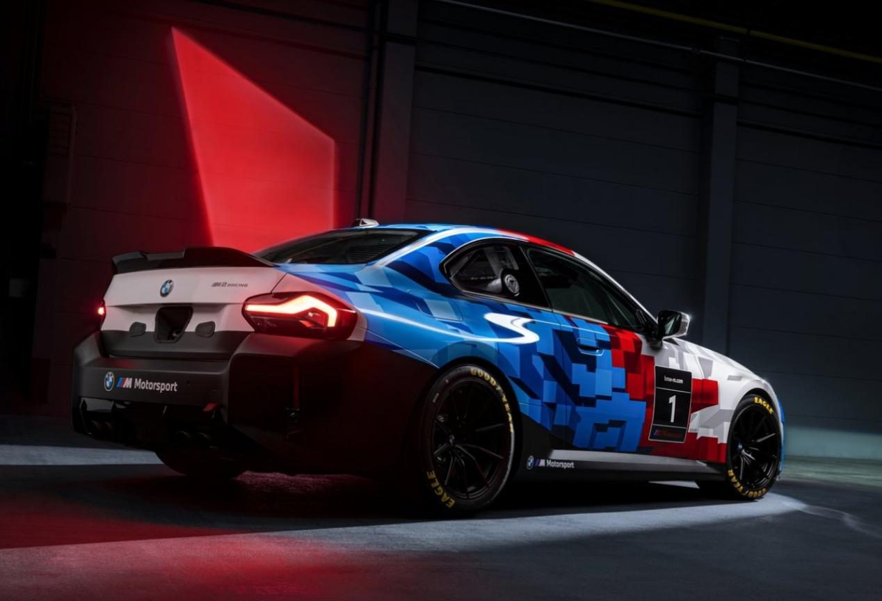 宝马M2 Racing，搭载2.0T B48引擎的M2你见过吗？比6缸版更贵