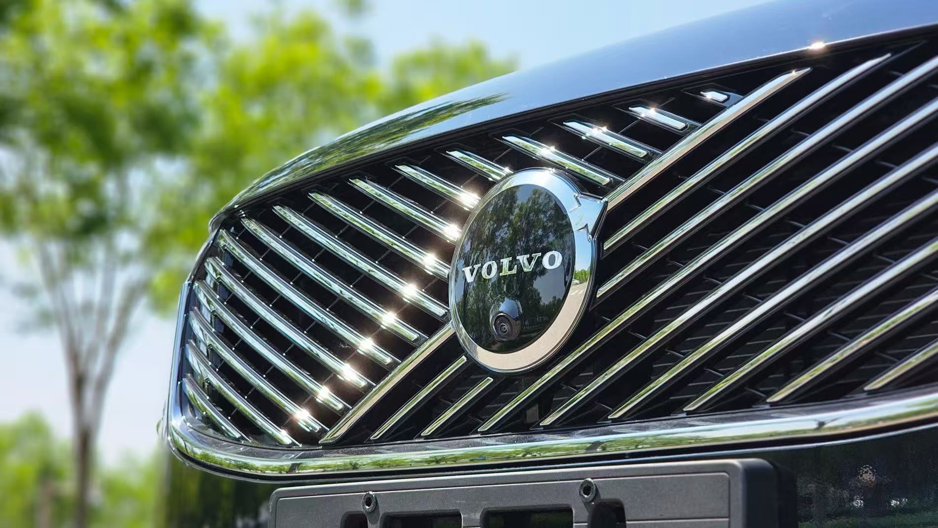 只给懂它的人 试驾沃尔沃全新XC90