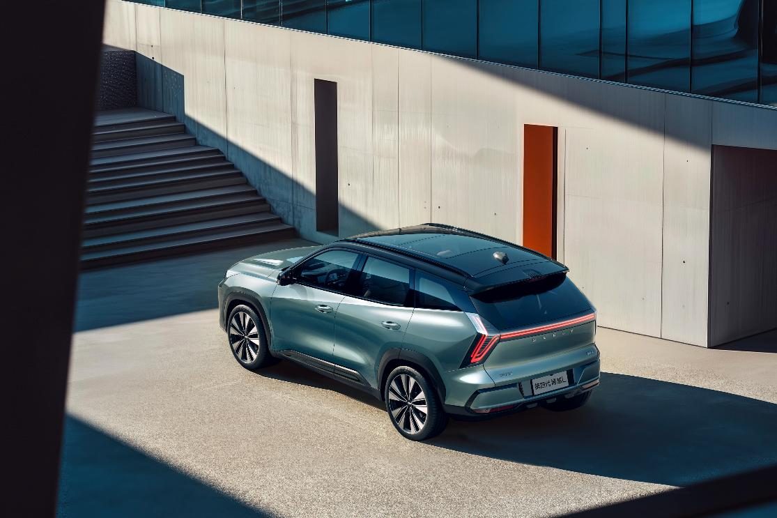超越期待的新一代三好SUV，第四代博越L预售指导价10.59-13.29万元