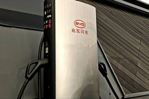 比亚迪一季度出口 21.4 万辆，登顶 7 国销冠！中国车企改写全球汽车格局
