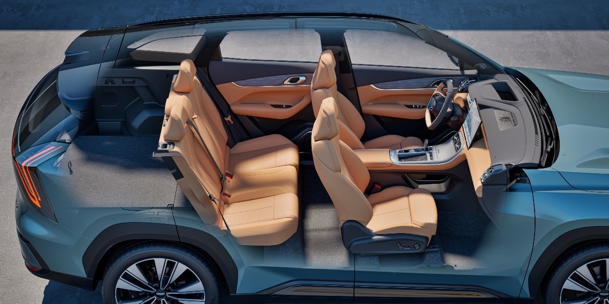 超越期待的新一代三好SUV，第四代博越L预售指导价10.59-13.29万元