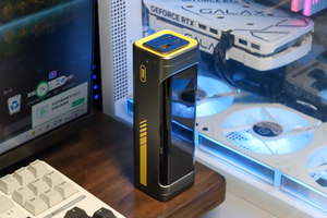 399，240W光速闪充！Aohi奥海能量舱，让我的设备瞬间满电复活