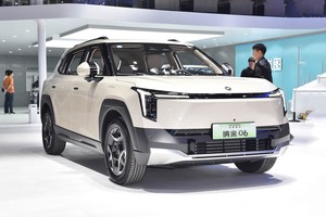 8.99万起就配高阶智驾+3C快充，还是大厂打造，外观很帅气