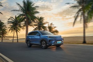 入门即满配，比亚迪全新中大型SUV海狮07DM-i正式上市，16.98万起