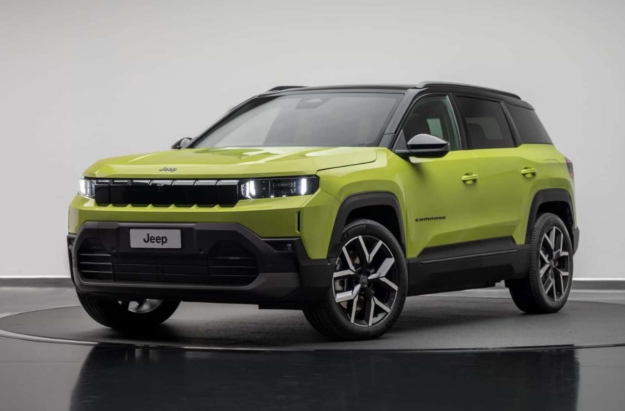 全新一代Jeep指南者，1.2T三缸轻混、插混、纯电三种版本