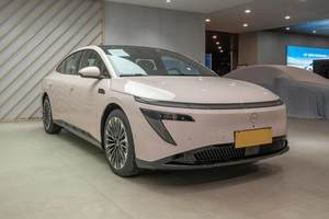 挂尼桑标的C级车，续航最低510km，11.99万起售，日产N7香不香？