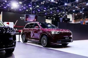 问界M8“力挽狂澜” 赛力斯抢夺“大六座SUV”话语权