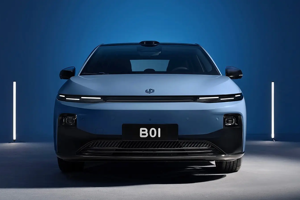 零跑B01、小鹏M03、特斯拉Model 3三选一，女性用户该如何避坑？