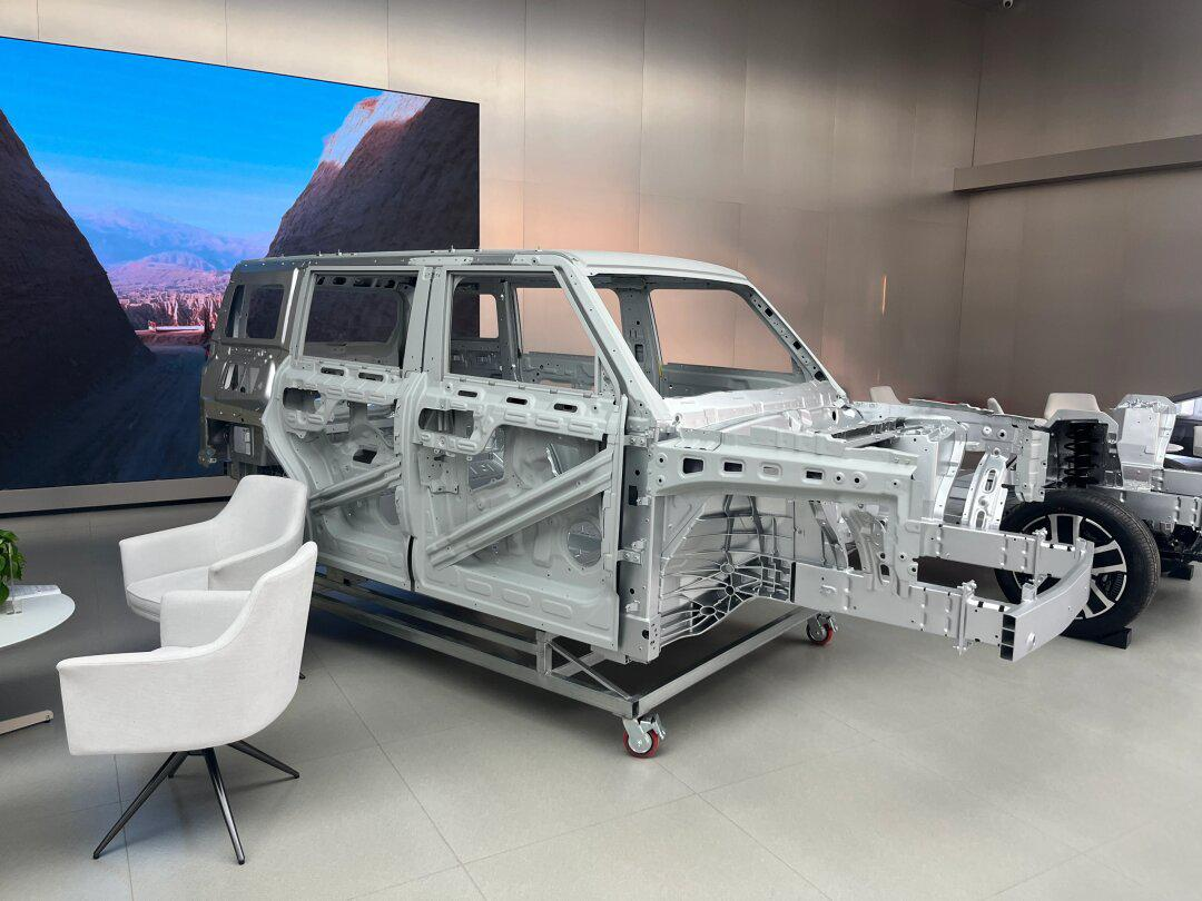 奇瑞iCAR V27清晰谍照来了，新车或将搭载增程动力系统