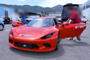 国产首款硬核跑车，居然只要不到23万，智能化压根没有，你喜欢吗