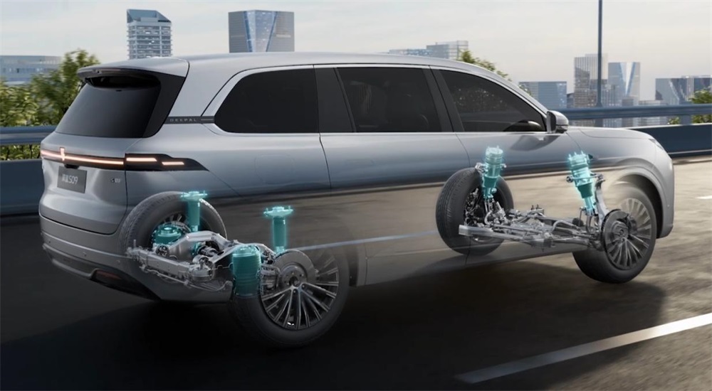 “华为系”高端旗舰SUV，深蓝S09/问界M8谁是高净值家庭更优选？