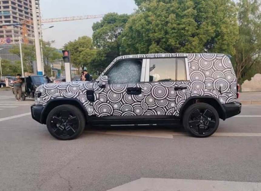奇瑞iCAR V27清晰谍照来了，新车或将搭载增程动力系统