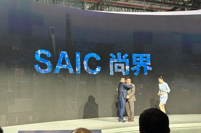 从激进到务实！上海车展10大观察背后的中国汽车“成人礼”