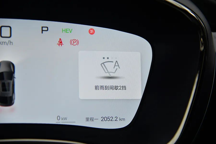 比亚迪汉DM-i：国货“降价之光”，把迈腾卖成了速腾价