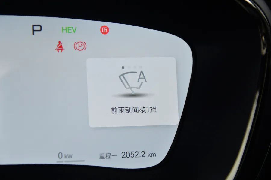 比亚迪汉DM-i：国货“降价之光”，把迈腾卖成了速腾价