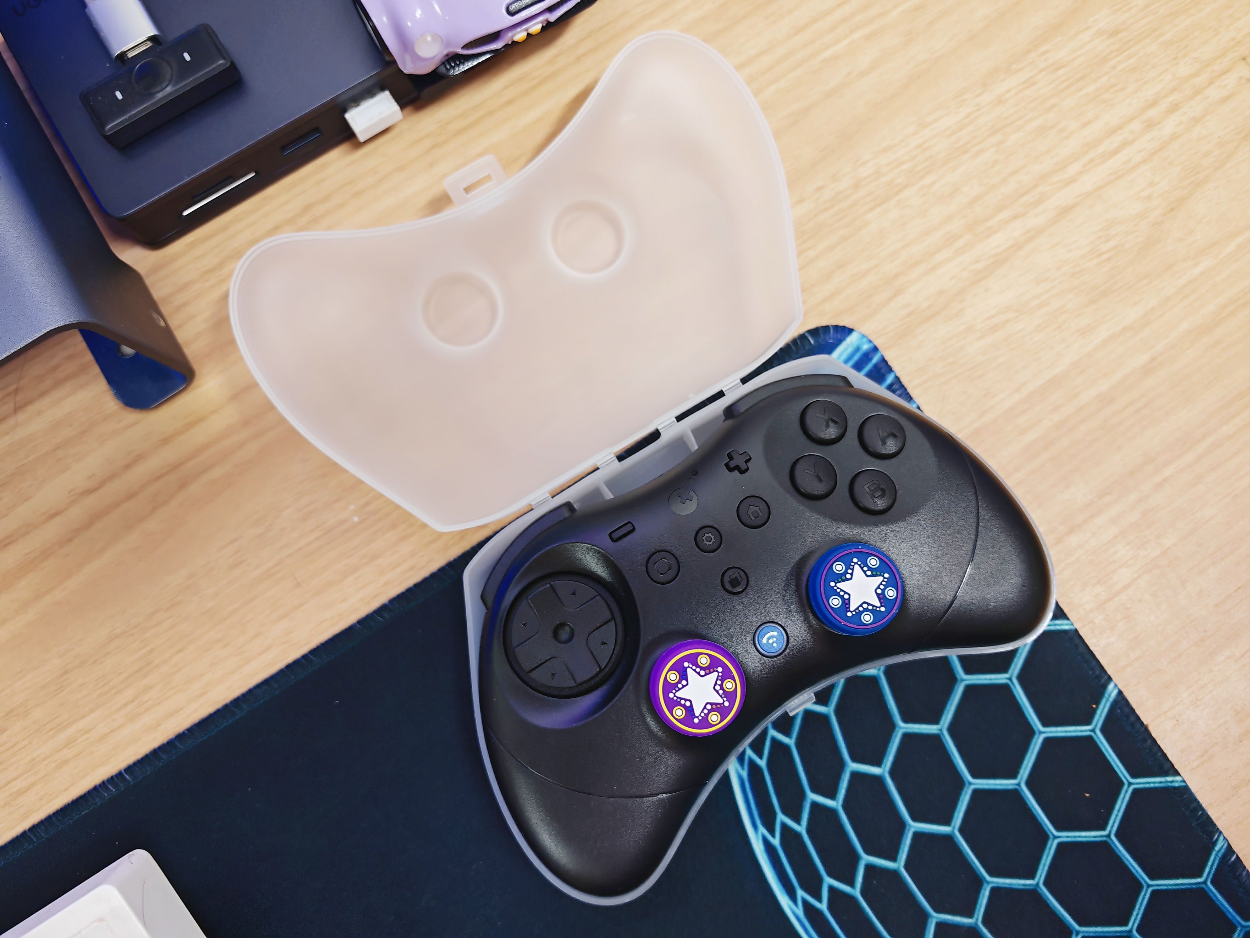 Switch、PC全适配，谷粒精灵2 Pro手柄震动有点猛