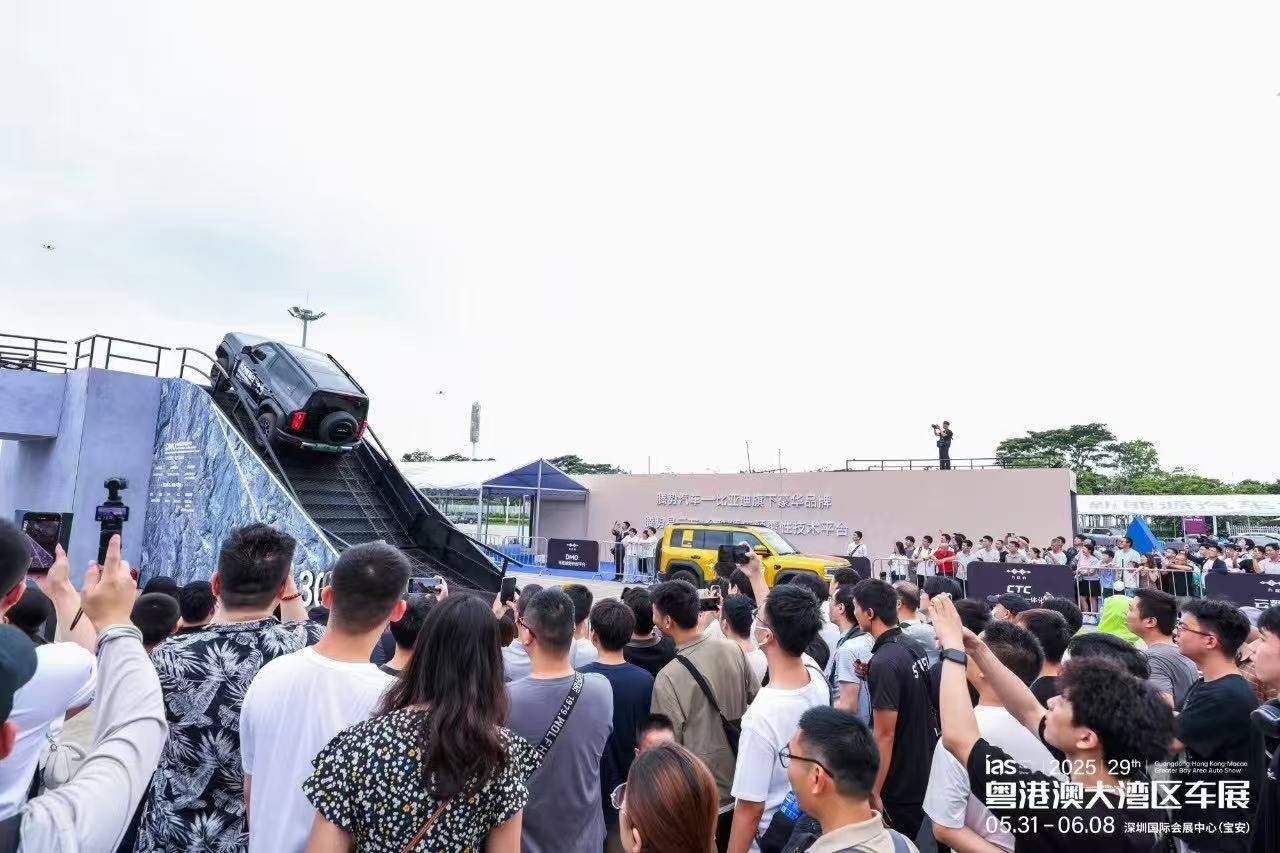 我们需要什么样的车展？｜查姐说