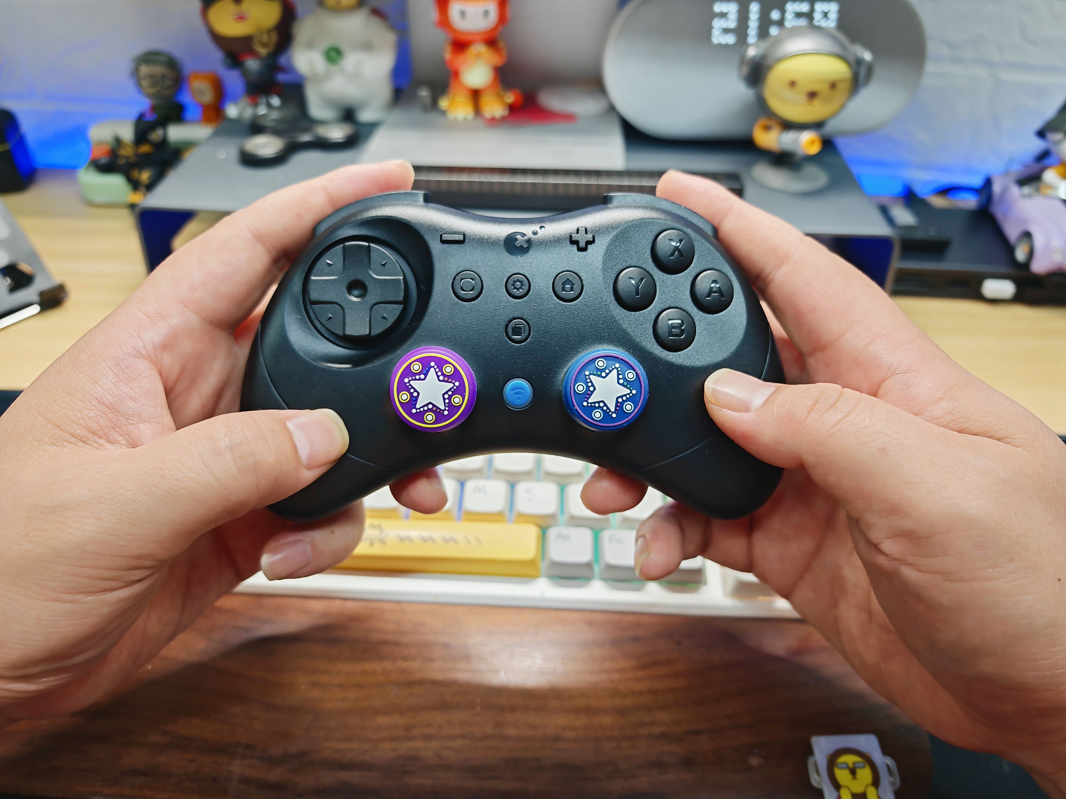 Switch、PC全适配，谷粒精灵2 Pro手柄震动有点猛