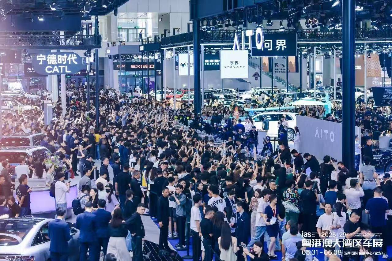 我们需要什么样的车展？｜查姐说