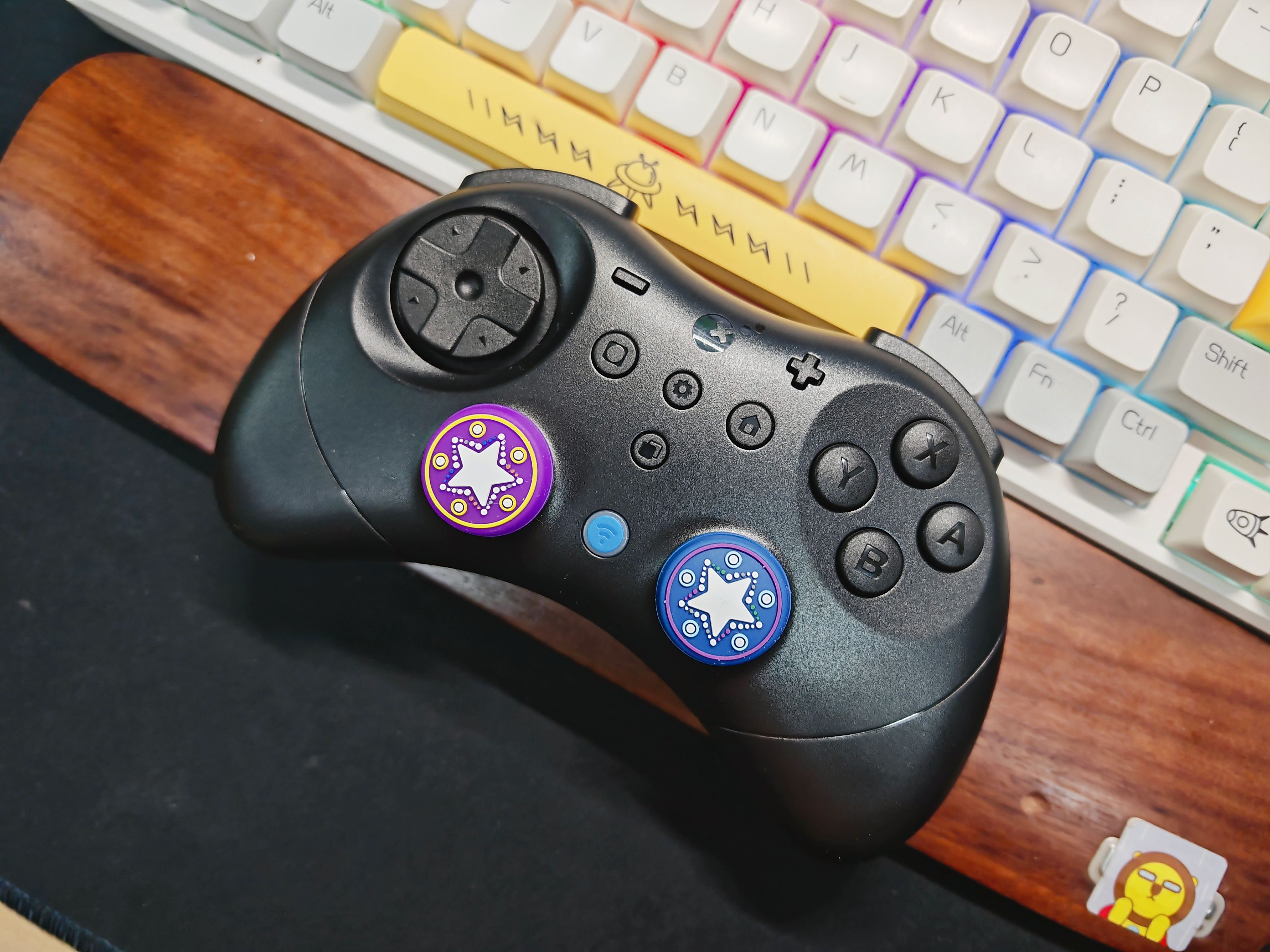 Switch、PC全适配，谷粒精灵2 Pro手柄震动有点猛