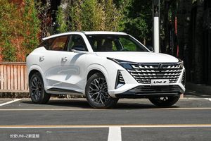 花10万就能样样出色，UNI-Z新蓝鲸与哈弗H6谁是更贴心的家用SUV？