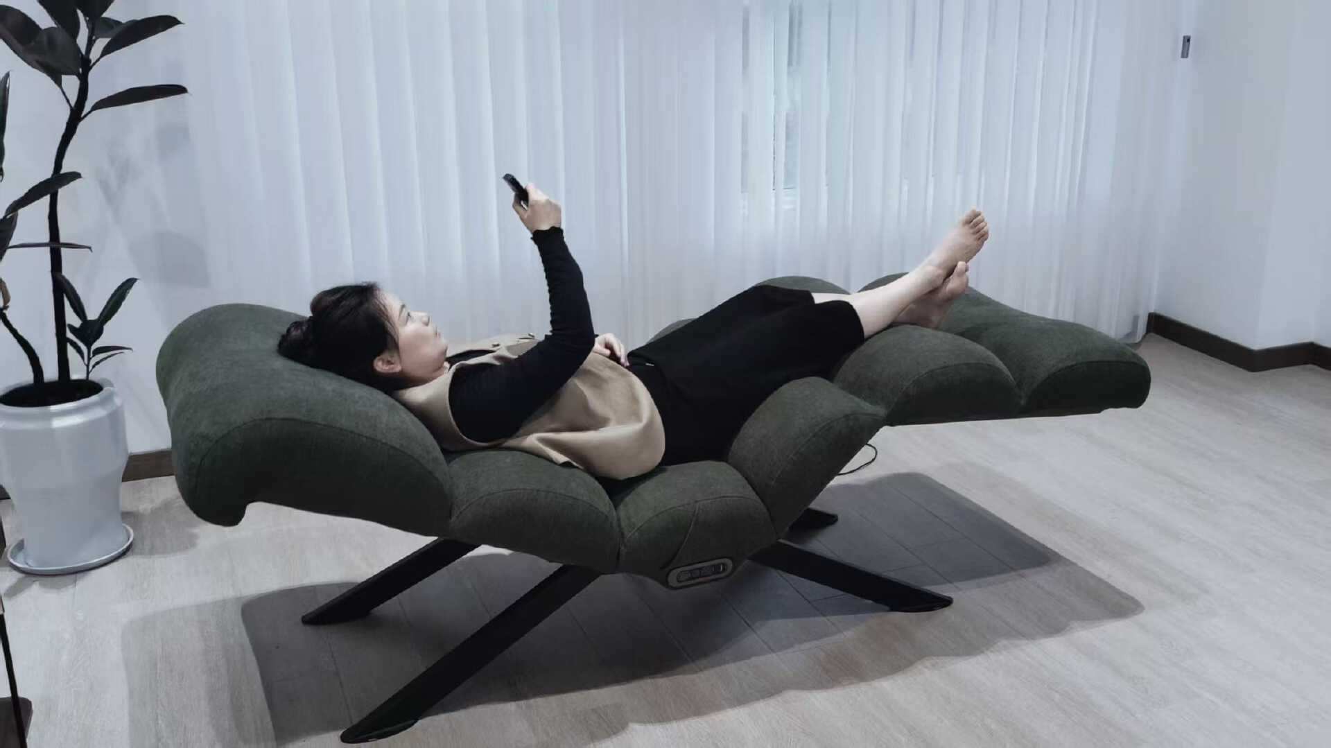 灵感与科技的碰撞：一椅N用，重新定义健康生活的智能沙发！