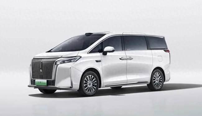 5月车企销量TOP 10揭晓，长城挤入末位，自主三强齐聚光明顶