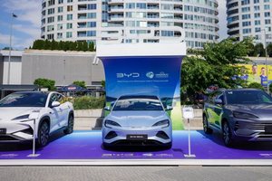 比亚迪汽车1-5月再夺销冠，海外增长超112%全球破局