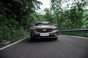 400万台下线的传奇，看吉利帝豪如何征服用户心