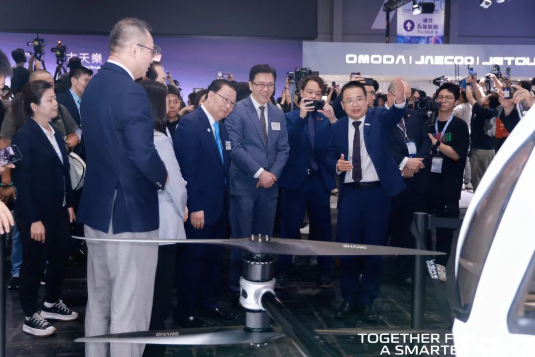 从香港车博会，看长安汽车的全球发展新蓝图
