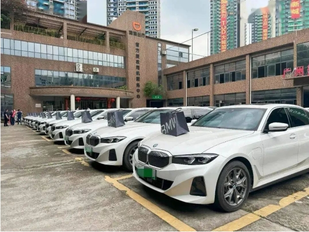 提车就送“工作”，宝马与乐道放下身段进军网约车市场