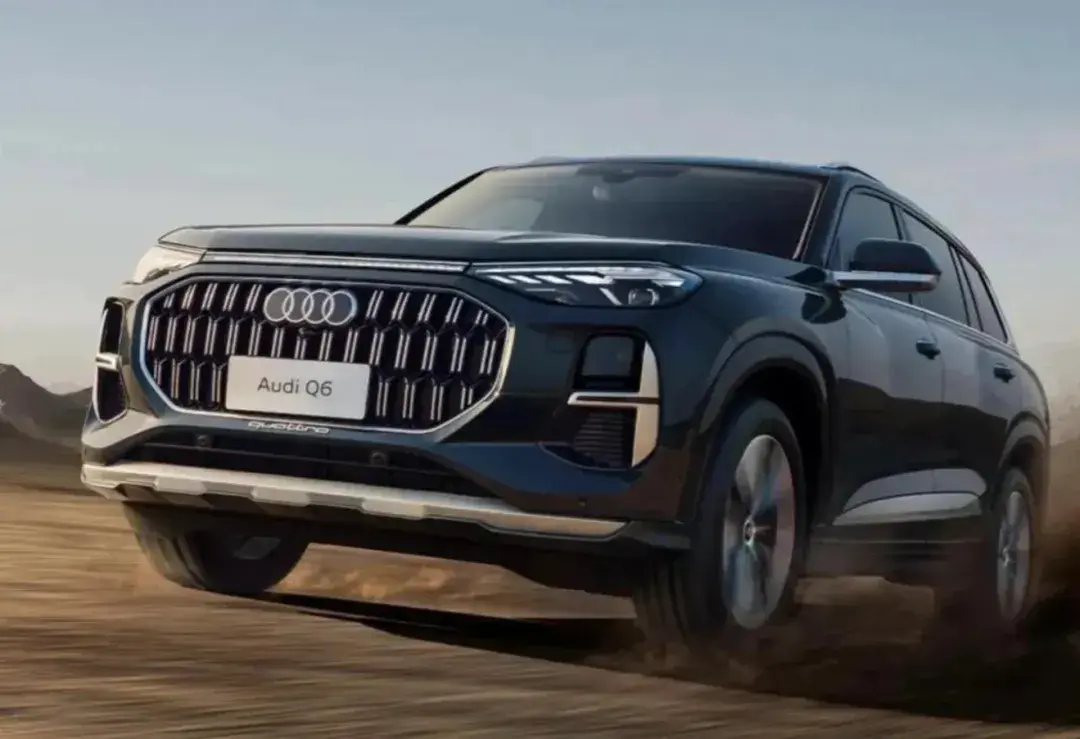 全新奥迪Q6终于来了！30万元出头的中大型SUV，宝马X5不好卖了