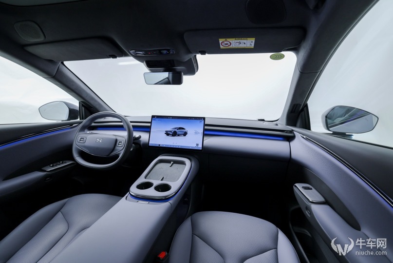 23.58万起预售，定位AI智能家庭SUV，小鹏G7全球首秀
