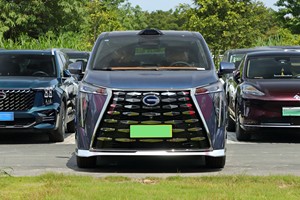 含“华”量最高的MPV？传祺向往M8乾崑比雷克萨斯LM还“香”