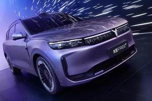6kW交流V2V拯救特斯拉，岚图FREE+的拉满“同级唯一”含金量