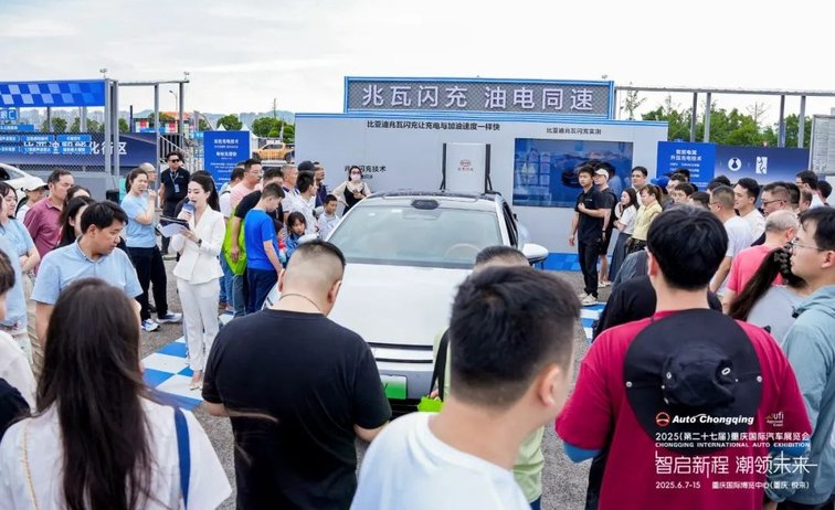 全球竞智，凯歌而行！2025重庆国际车展精彩收官